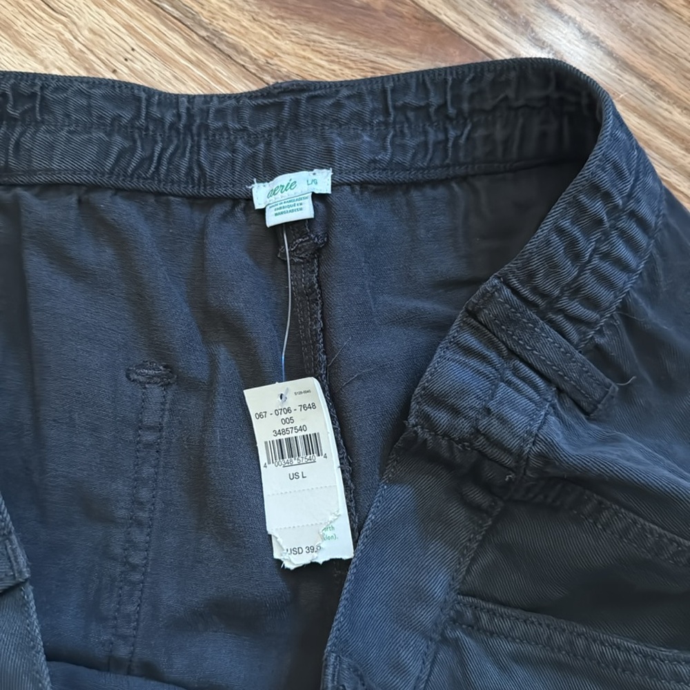 NWT Aerie Shorts Size Large Black - Picture 8 of 9
